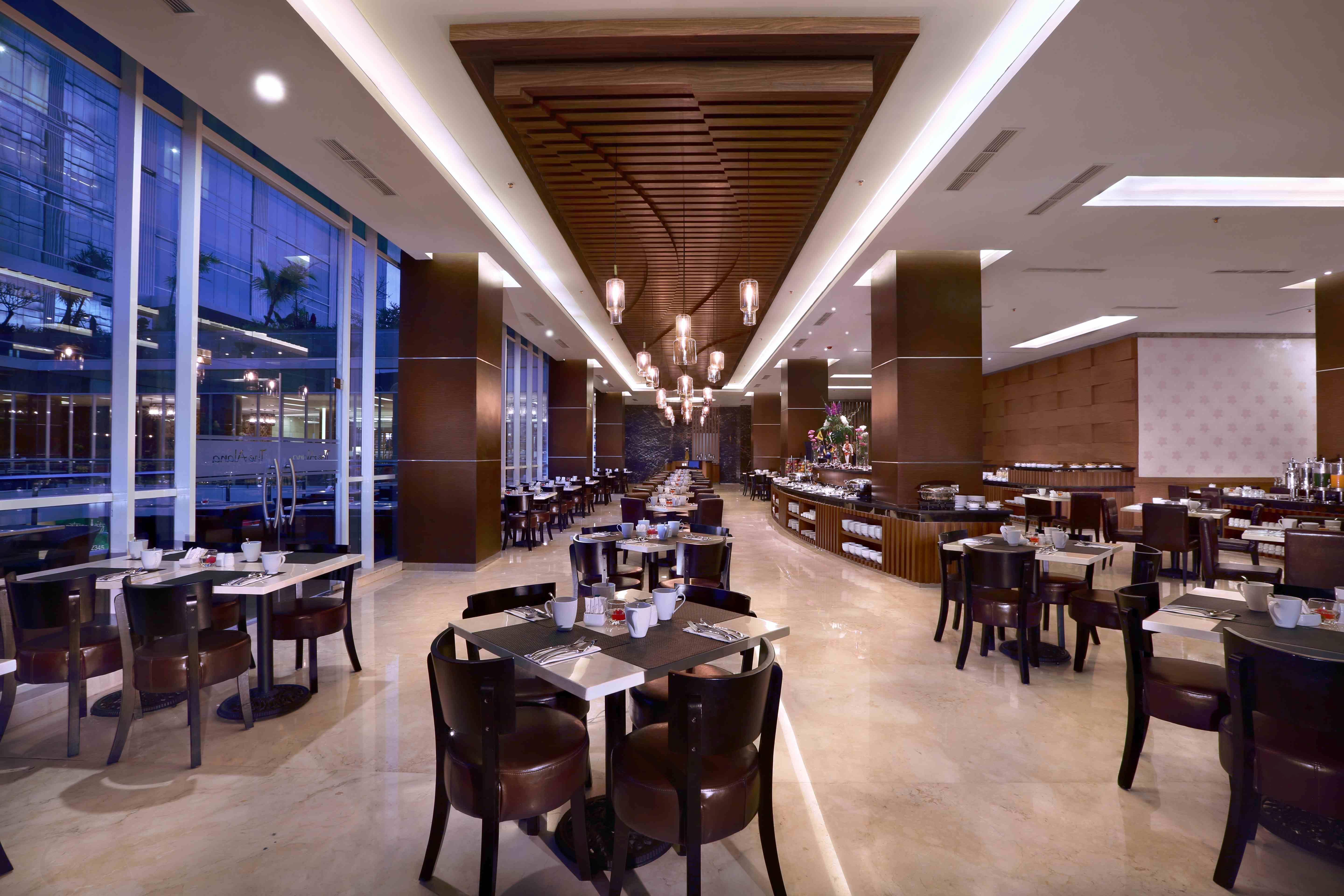 The Alana Yogyakarta Hotel And Convention Center Sleman  Ngoại thất bức ảnh
