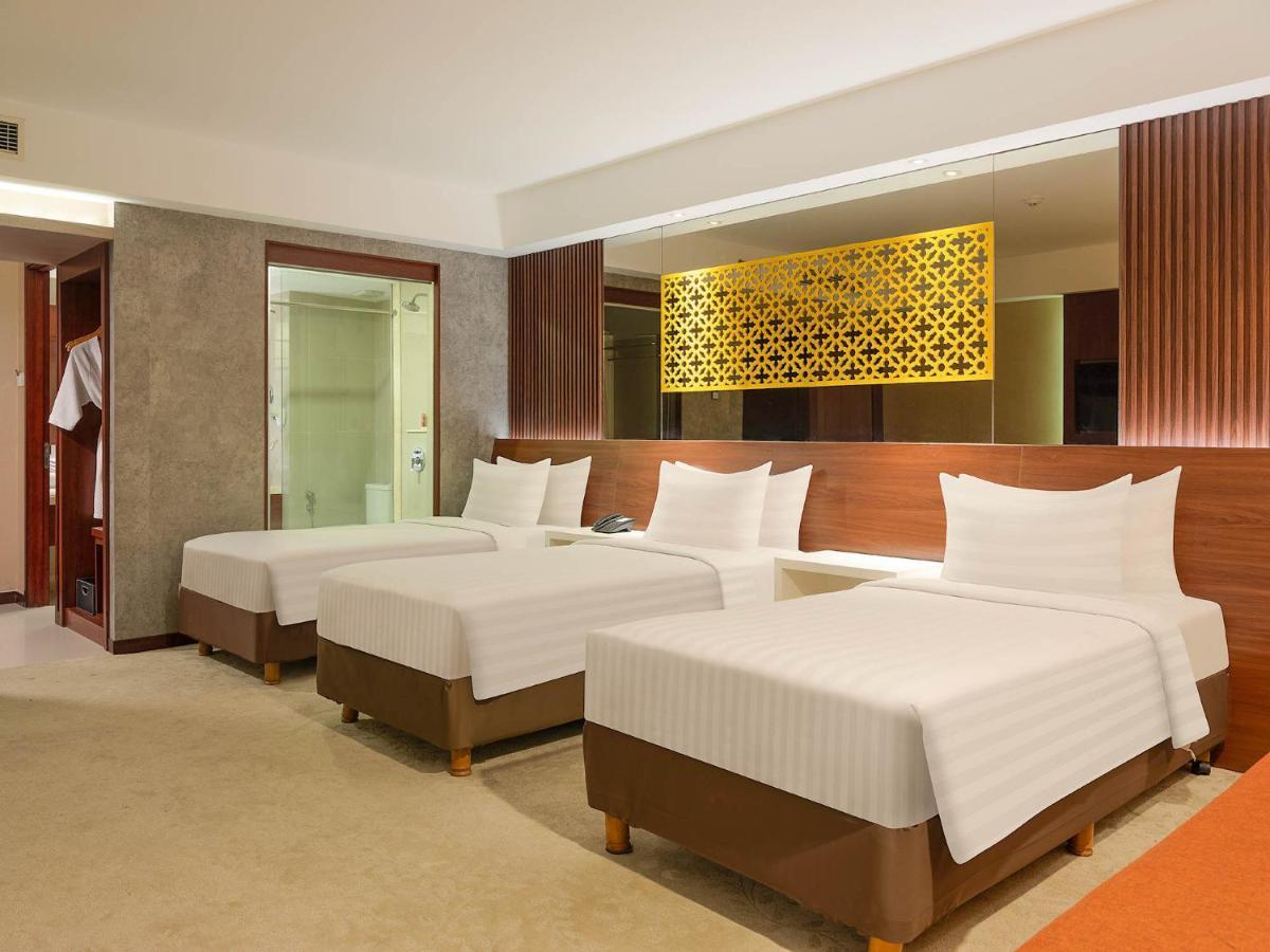 The Alana Yogyakarta Hotel And Convention Center Sleman  Ngoại thất bức ảnh