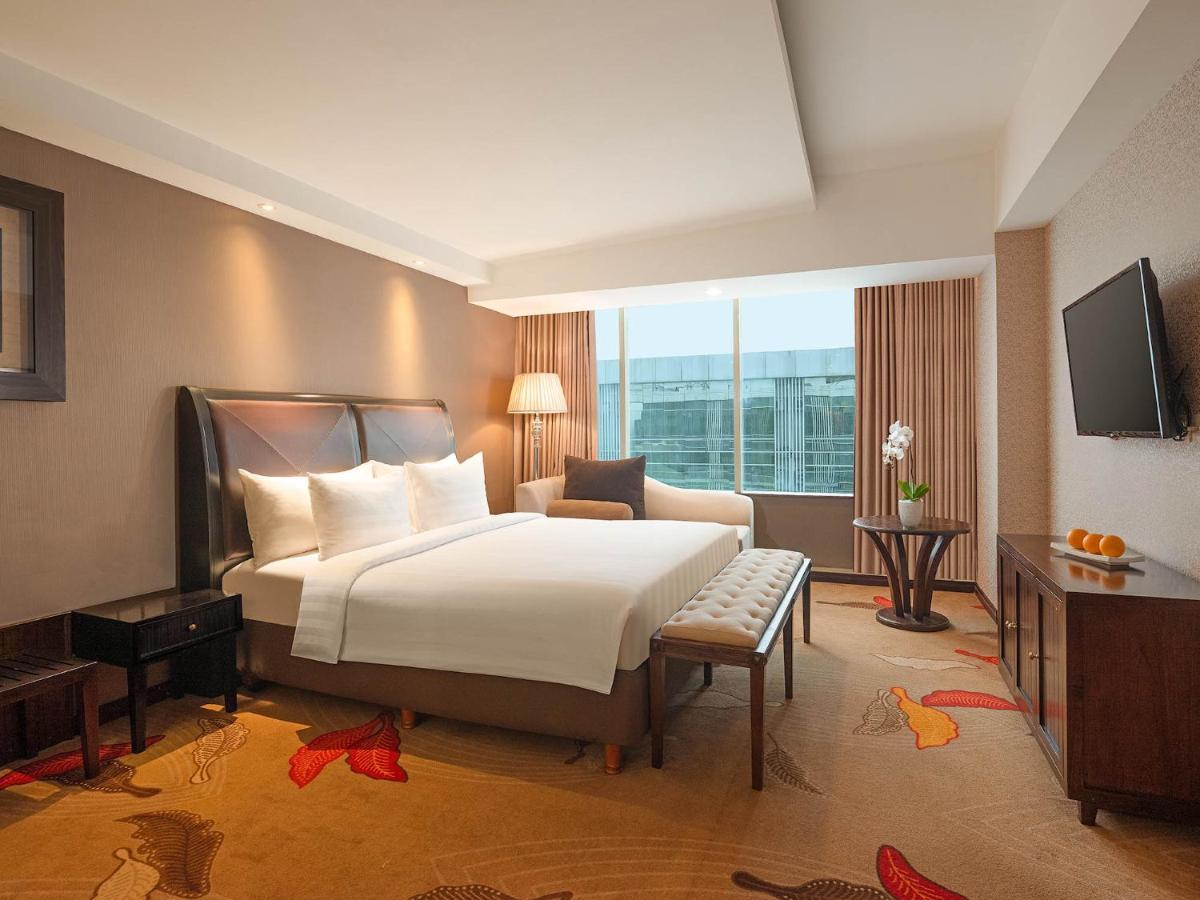 The Alana Yogyakarta Hotel And Convention Center Sleman  Ngoại thất bức ảnh