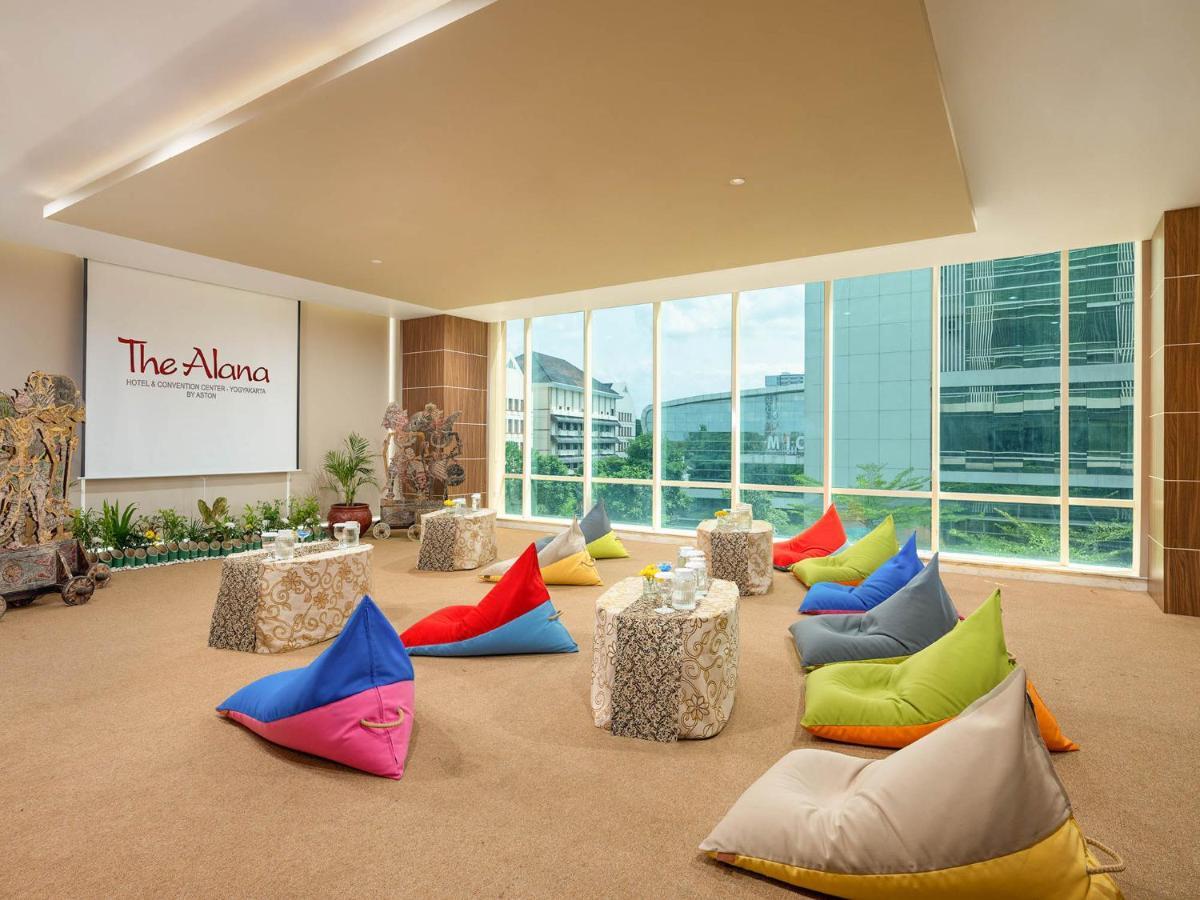 The Alana Yogyakarta Hotel And Convention Center Sleman  Ngoại thất bức ảnh