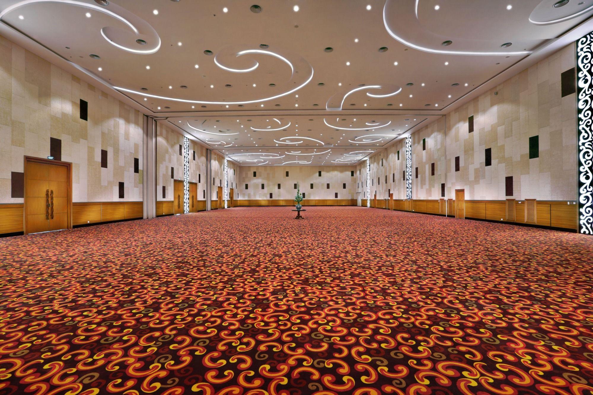 The Alana Yogyakarta Hotel And Convention Center Sleman  Ngoại thất bức ảnh